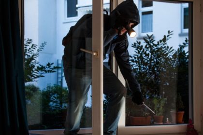 Furti nelle abitazioni: ecco come tutelarsi Furti nelle abitazioni: ecco come tutelarsi
