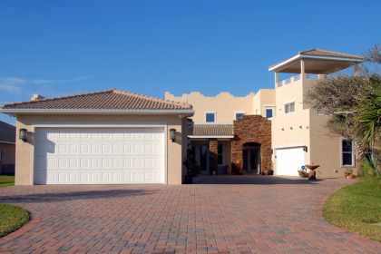 architecture-building-driveway-210602